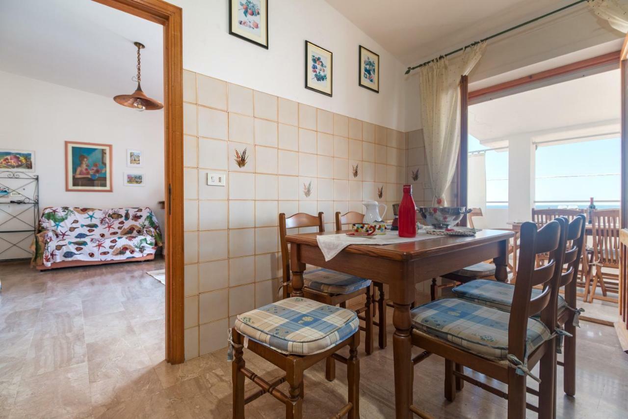 White Rose Suite Apartment Кала-Гононе Экстерьер фото